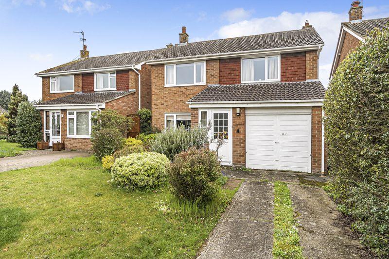 Chiltern Crescent, Wallingford 3 bed detached house £550,000