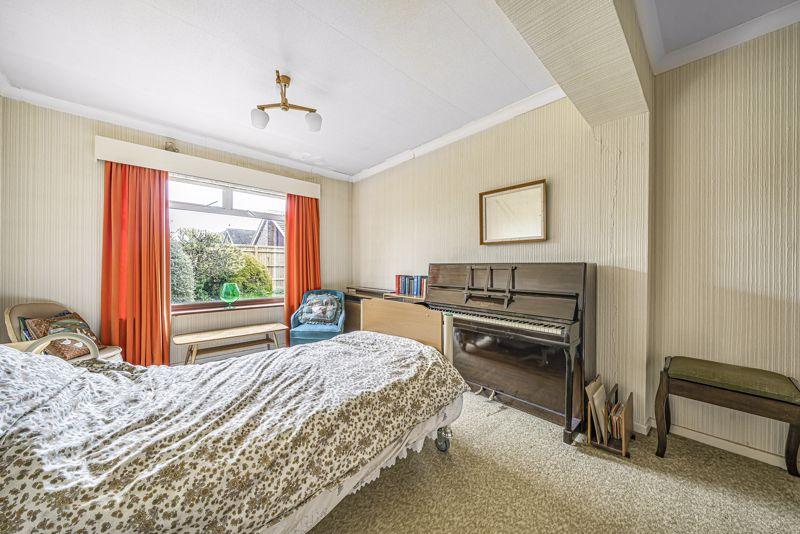 Chiltern Crescent, Wallingford 3 bed detached house £550,000