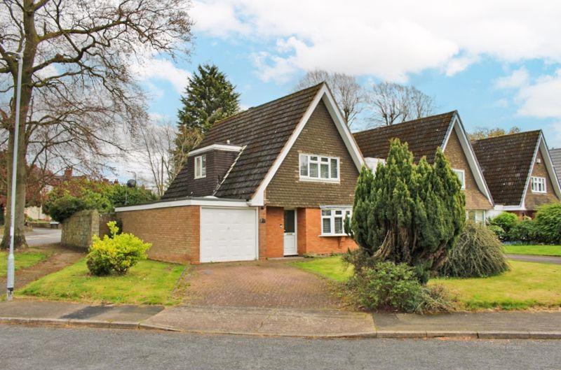 Bantock Gardens, FINCHFIELD 3 bed detached house for sale £299,950