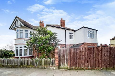 5 bedroom semi-detached house for sale, The Drive, ILFORD, IG1