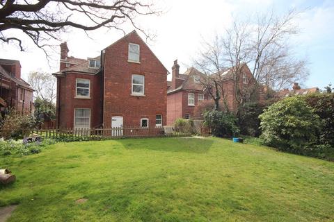 3 bedroom flat for sale, Dorset Road, Bexhill-on-Sea, TN40