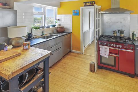 56 Plain Pond, Wiveliscombe, Taunton, TA4 2UD