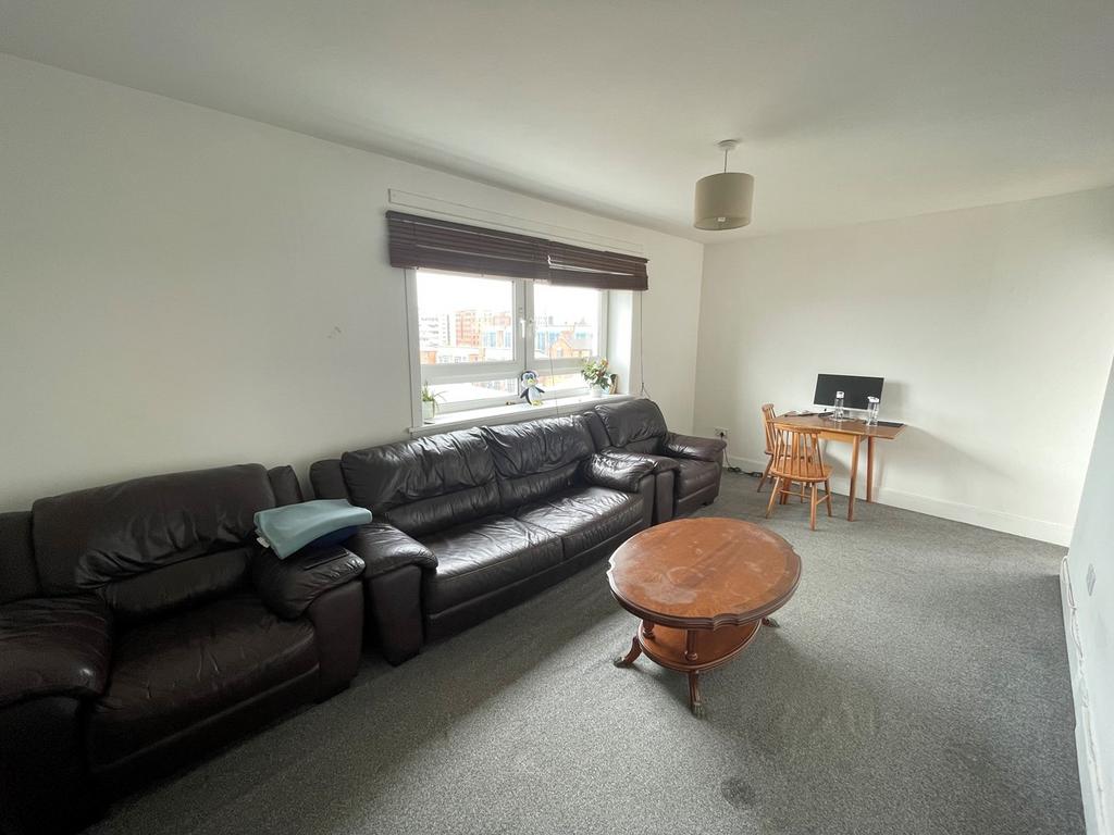 Drygate, Glasgow G4 2 bed flat £55,000