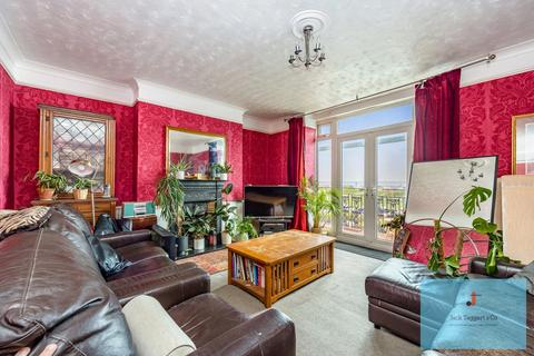 101 Brighton Road, Lancing, BN15 8BG