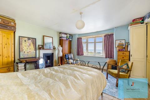 101 Brighton Road, Lancing, BN15 8BG