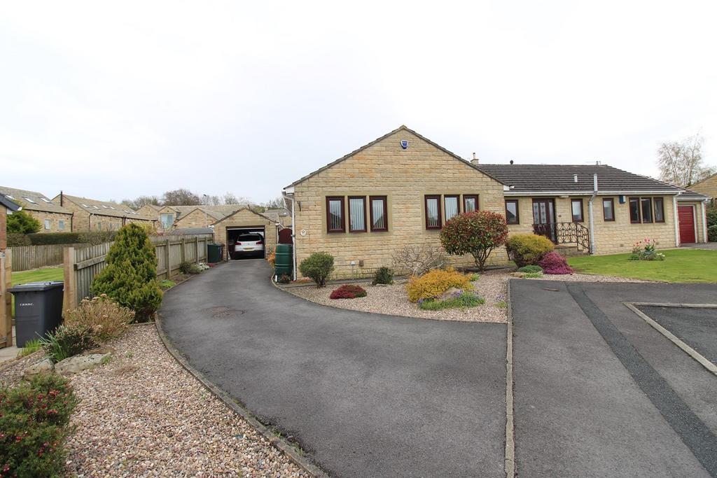 Stamp Hill Close, Addingham, Ilkley, LS29 2 bed semidetached bungalow
