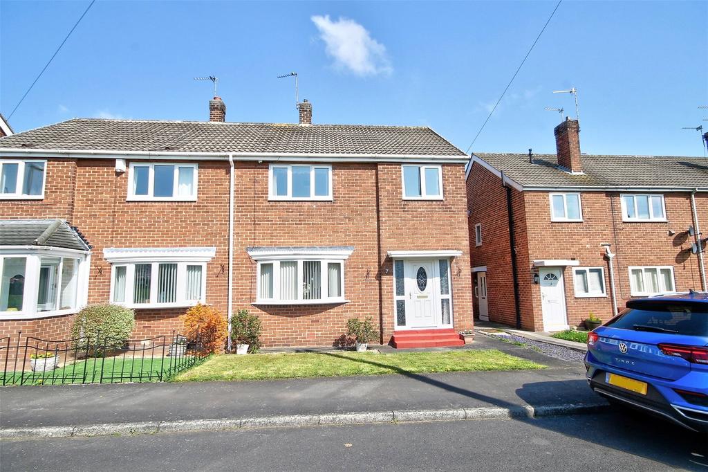 Beverley Gardens, Chester Le Street, County Durham, DH3 3 bed semi
