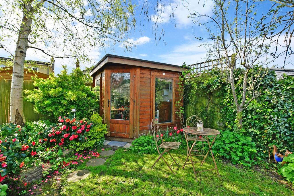 Workshop/Outbuildings