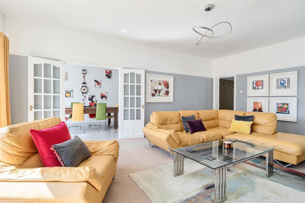 Carlton Avenue, Rose Green, Bognor Regis, PO21 5 bed detached bungalow