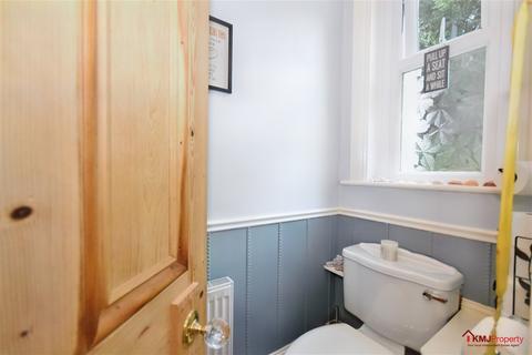 Flat 4, 17 Ferndale, Tunbridge Wells, TN2 3RU