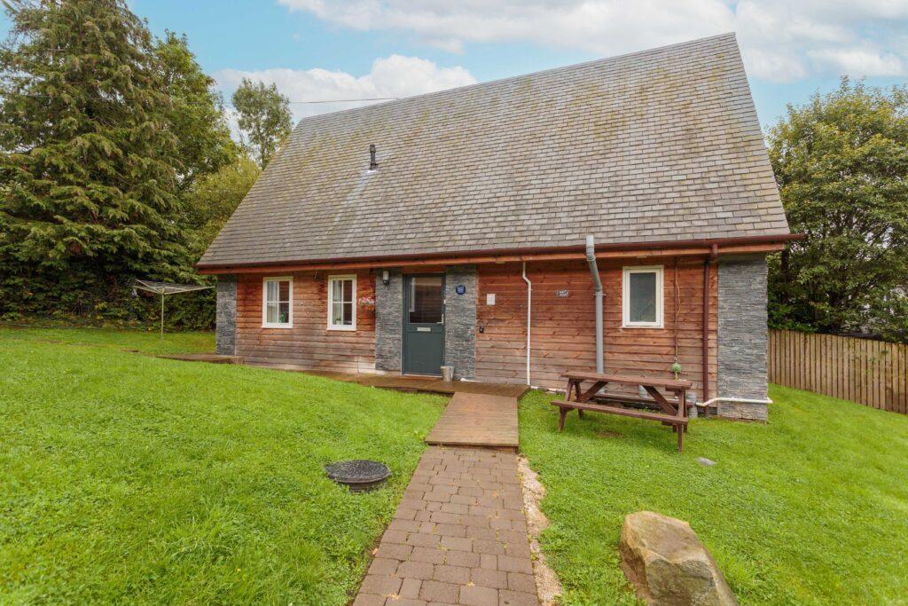 Lodge, Balmaha Lodges, Balmaha, G63 3 bed property for sale £299,000