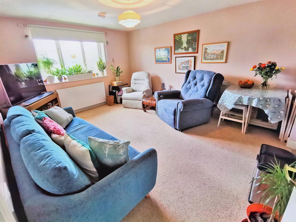 Nottage Crescent, Braintree CM7 2 bed retirement property for sale £