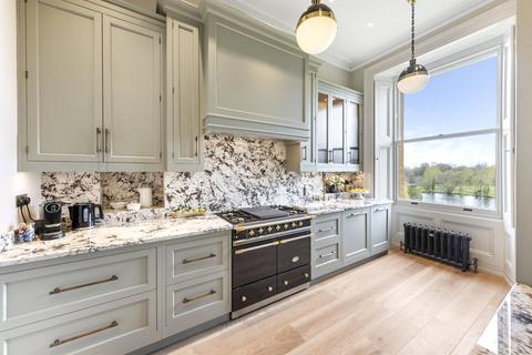 6, The Mansion Cobham Park, Cobham, KT11 3LE