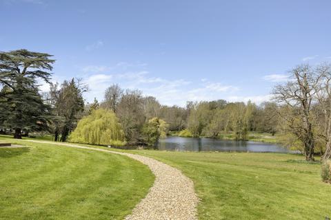 6, The Mansion Cobham Park, Cobham, KT11 3LE