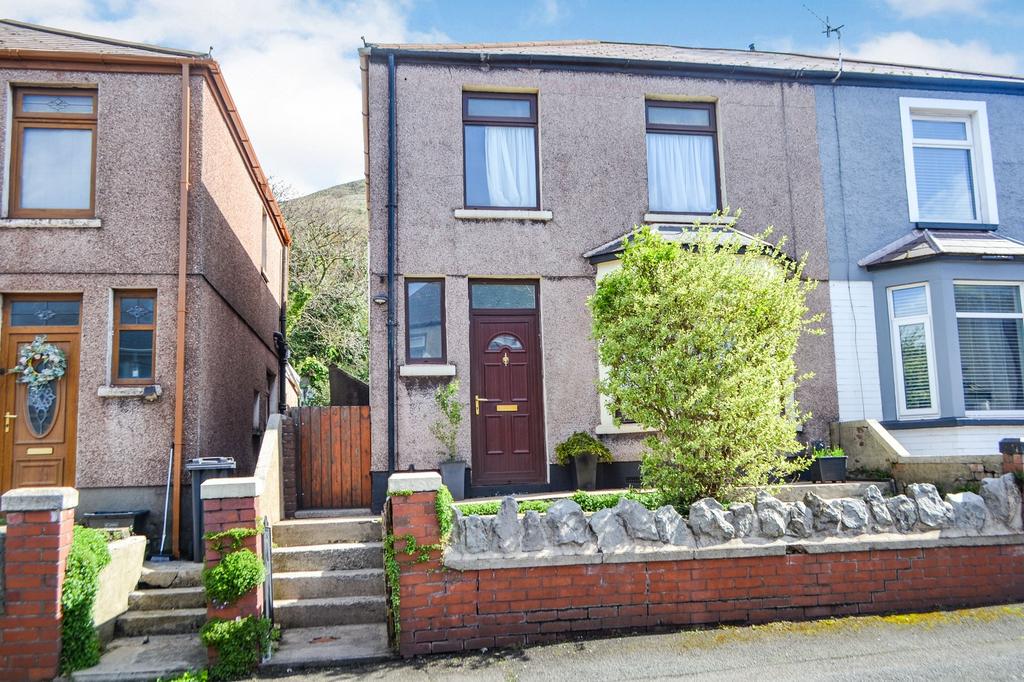 Caradog Street, Taibach, Port Talbot, Neath Port Talbot. SA13 1UD 3 bed
