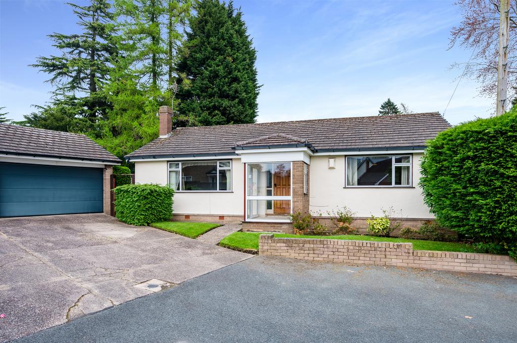 The Paddock, Eccleston Park, Prescot, L34 2 bed detached bungalow for sale £370,000