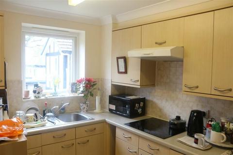 1 bedroom flat for sale - Hadlow Road, Tonbridge, Kent, TN9 1QU