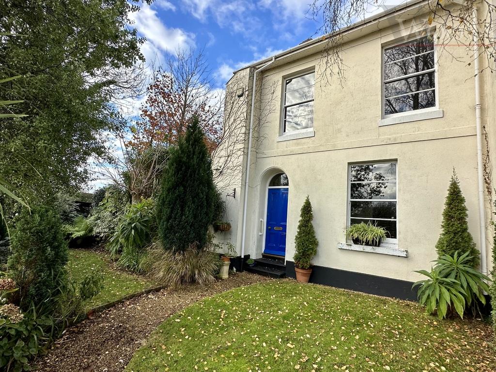 Sunbury Hill, Torquay 4 bed semidetached house for sale £425,000