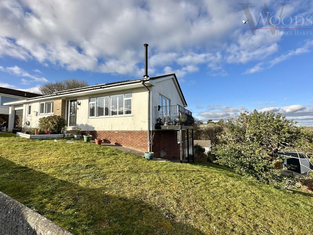 Green Park Road, Paignton 4 bed detached bungalow £550,000