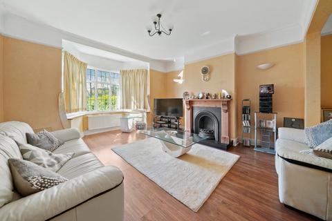3 bedroom semi-detached house for sale - Weigall Road, London, Greater London, SE12 8HG