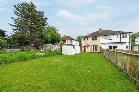 93 Weigall Road, London, SE12 8HG