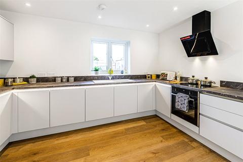 1 bedroom flat for sale - Peckworth Close, Bedford Road, Lower Stondon, Hitchin