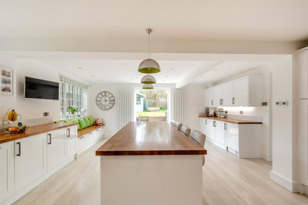 Shoreham Place, Shoreham, Sevenoaks, Kent, TN14 4 bed detached house