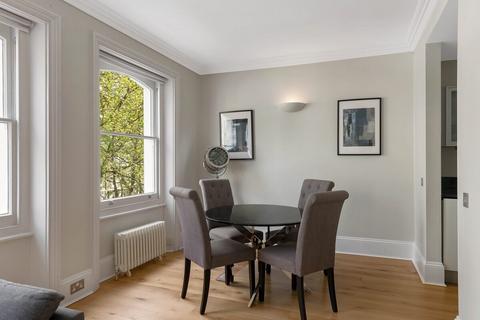 1 bedroom flat for sale, Beaufort Gardens Knightsbridge London SW3