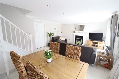 1 Chance Close, Grays, RM16 6QE
