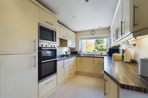 3 bedroom semi-detached house for sale - Milton Grove, Wigan, Lancashire, WN1
