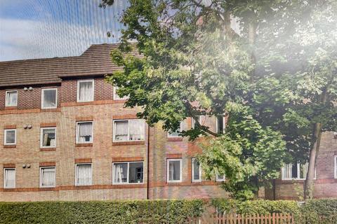 1 bedroom flat for sale - Cedar Road, Sutton, Surrey