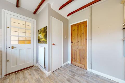 91 Kingsway, Northampton, NN2 8HN