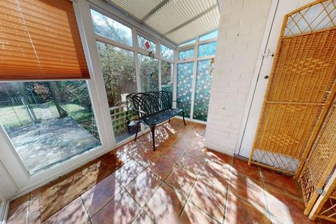 91 Kingsway, Northampton, NN2 8HN