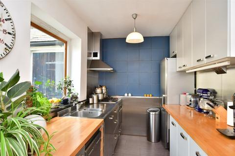 4 bedroom terraced house for sale, Middle Road, Brighton, East Sussex