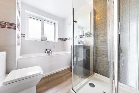 24 Derwent Drive, Bewdley, DY12 2PN