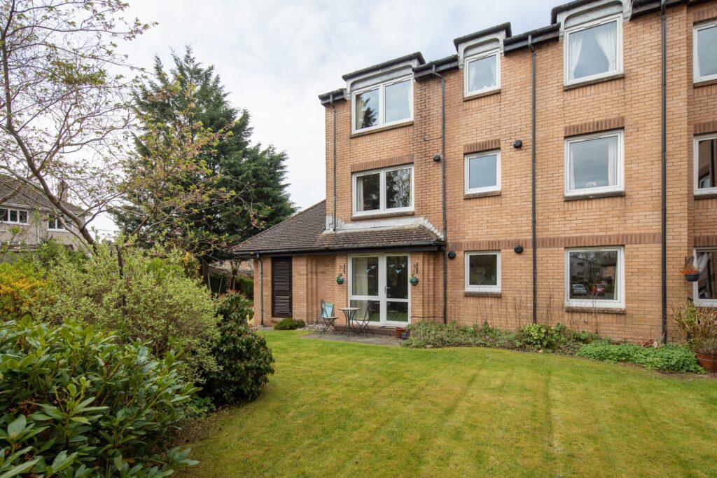Homeshaw House, Broomhill Gardens, Newton Mearns 1 bed retirement