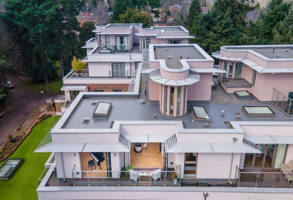 B High Firs, Gills Hill, Radlett... 3 bed apartment £1,750,000