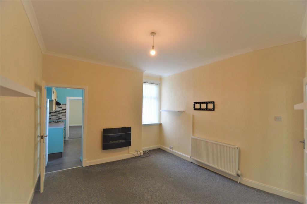 79 Boglemart Street, STEVENSTON, KA20... 2 bed ground floor flat for