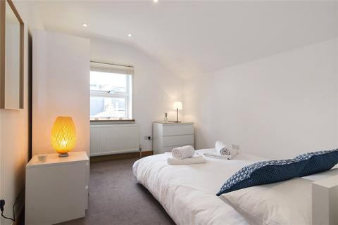 2 bedroom flat for sale - Mirabel Road, London