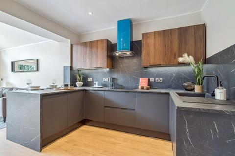 18 Drumby Crescent, Clarkston, Glasgow, G76 7HJ