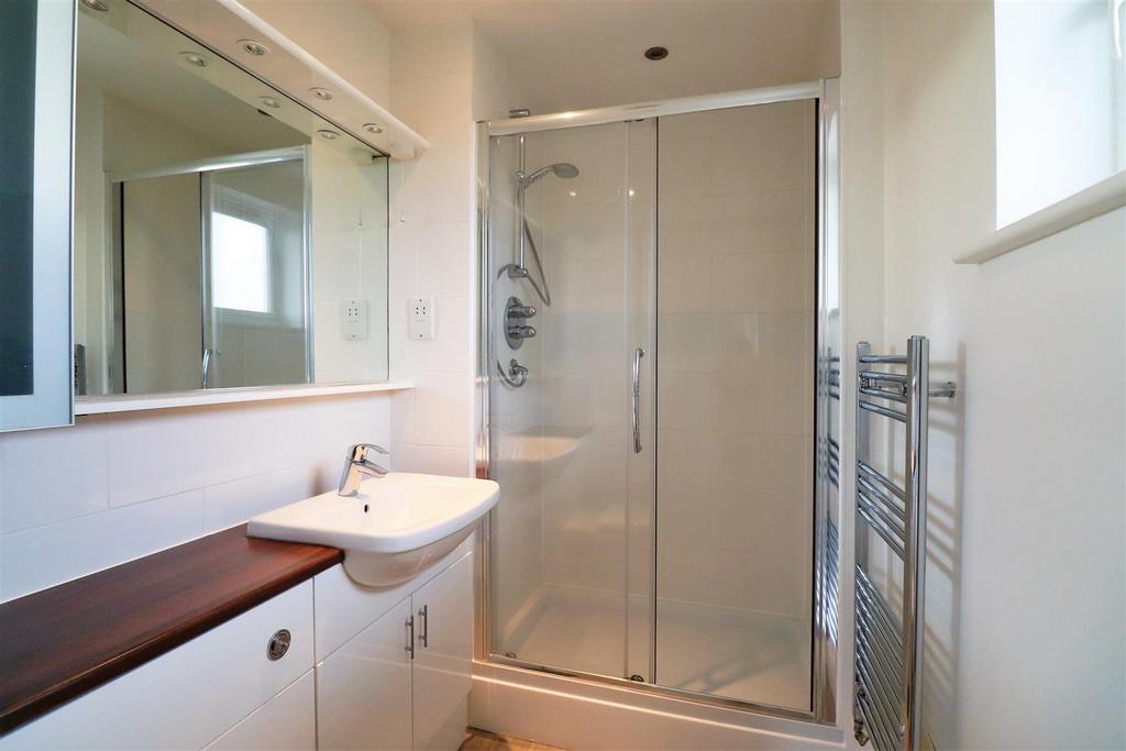 En-Suite To Bedroom