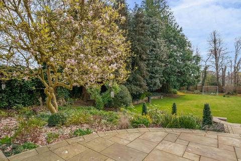 6 bedroom detached house for sale, Hendon Avenue,  Finchley,  N3