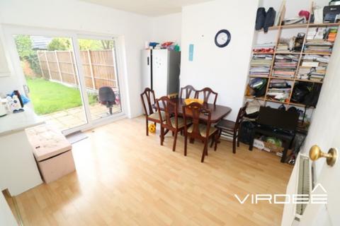 3 bedroom semi-detached house for sale, Woodford Green Road, Hall Green, West Midlands, B28