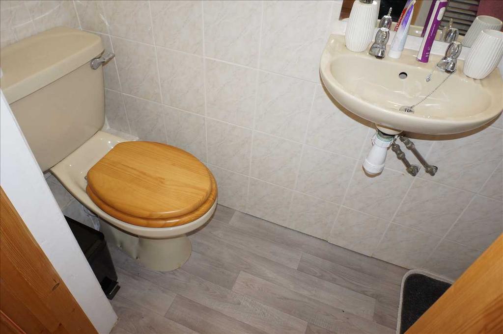 En suite shower room
