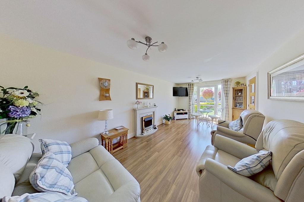 Thwaytes Court, Herne Bay 2 bed retirement property £295,000