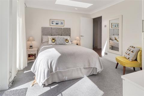 26 Saltmer Close, Ilfracombe, EX34 8LY
