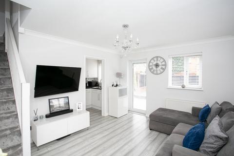 46 Siskin Close, Bushey, WD23 2HN