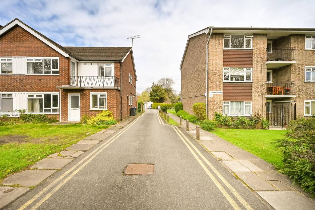 Lovelace Road, KT6, Surbiton, KT6 Garage for sale £45,000