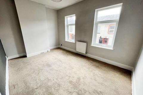 15 Norton Road, Northampton, NN2 7TL
