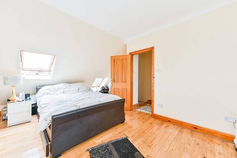 34 Primrose Way, Wembley, HA0 1DR